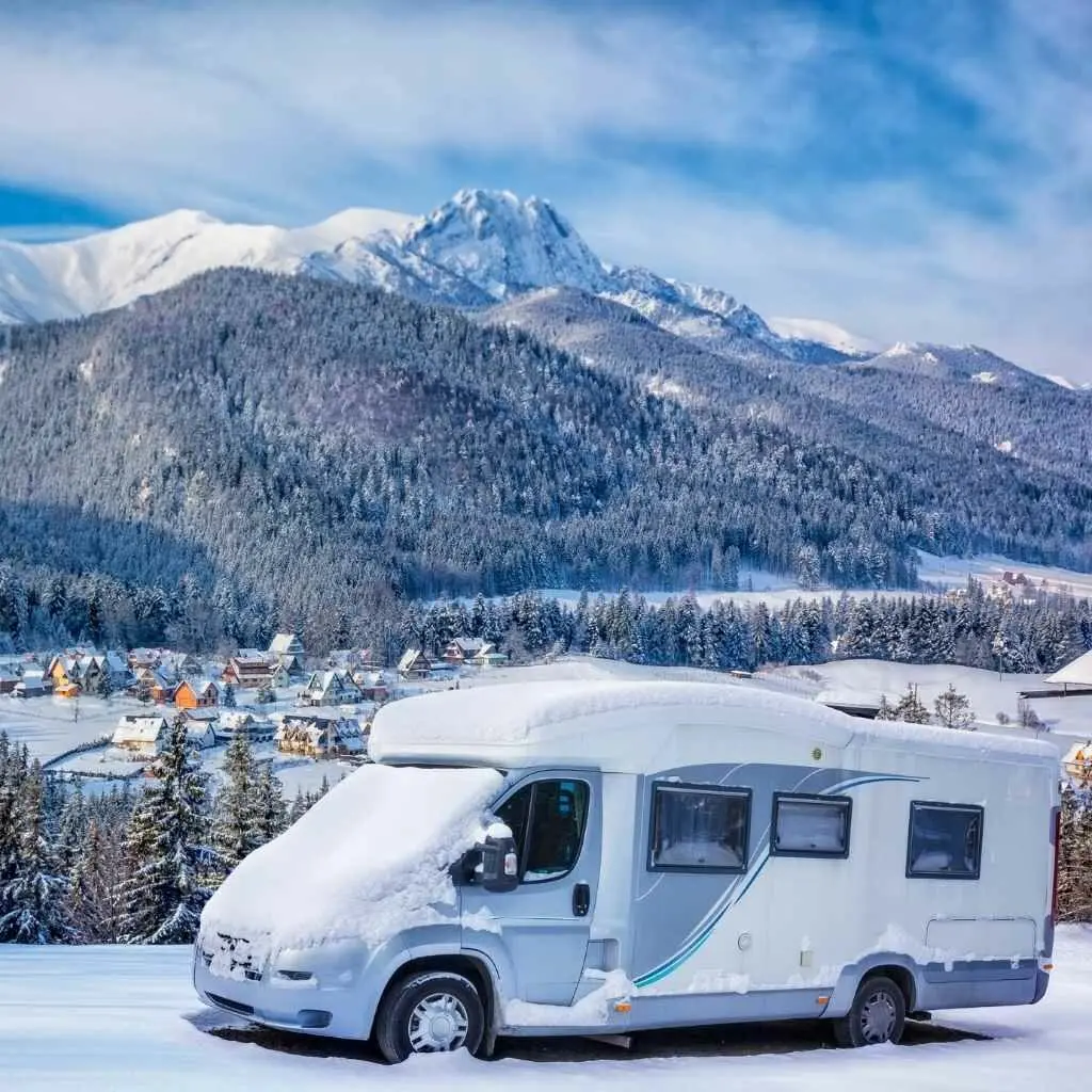 Hivernage : comment éviter l'humidité dans un camping-car, caravane ? ​